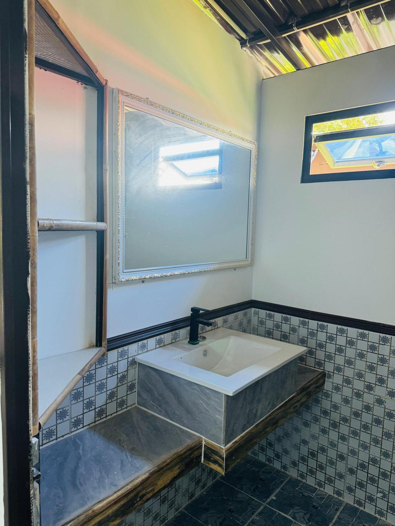 Real Hostel Kaoh Touch エクステリア 写真